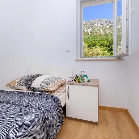 Olive Tree 1 Апартаменты Prijevor